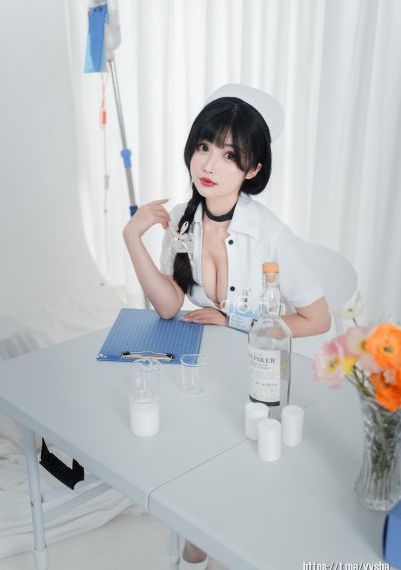 小泽无码一区二区在线播放_HD完整在线观看