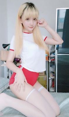 女人张开腿让男人桶无遮免费视频_BD英语电影完整版