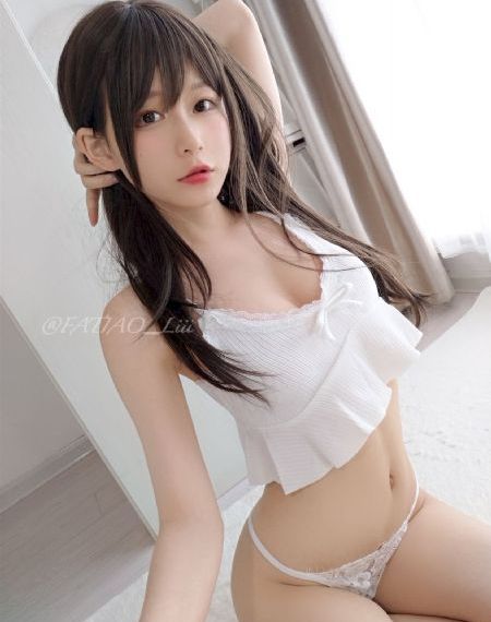 女性向系列AV高颜男优直击你_国语版在线观看免费