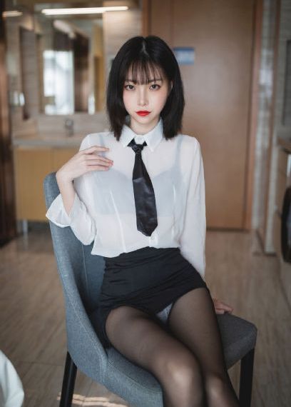 秋葵草莓丝瓜黄瓜榴莲污污污_HD高清在线观看