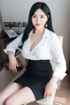 翁熄小莹女博士高潮连连_HD高清免费观看