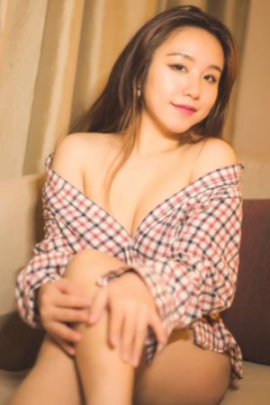 少妇中文久久综合_蓝光完整视频观看