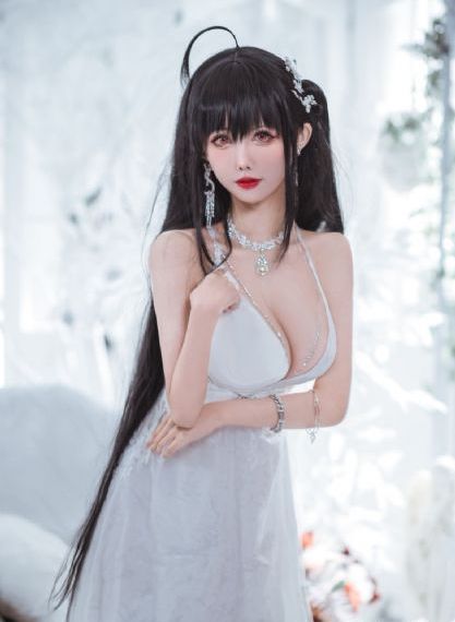 把胸露出来让人揉_4K在线观看视频