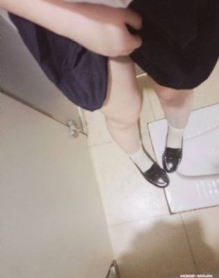 小秘书夹得好紧好爽小说_超清免费电视剧