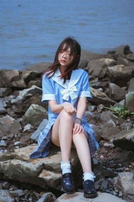 亚洲AV无码潮喷在线观看红楼_蓝光完整版观看